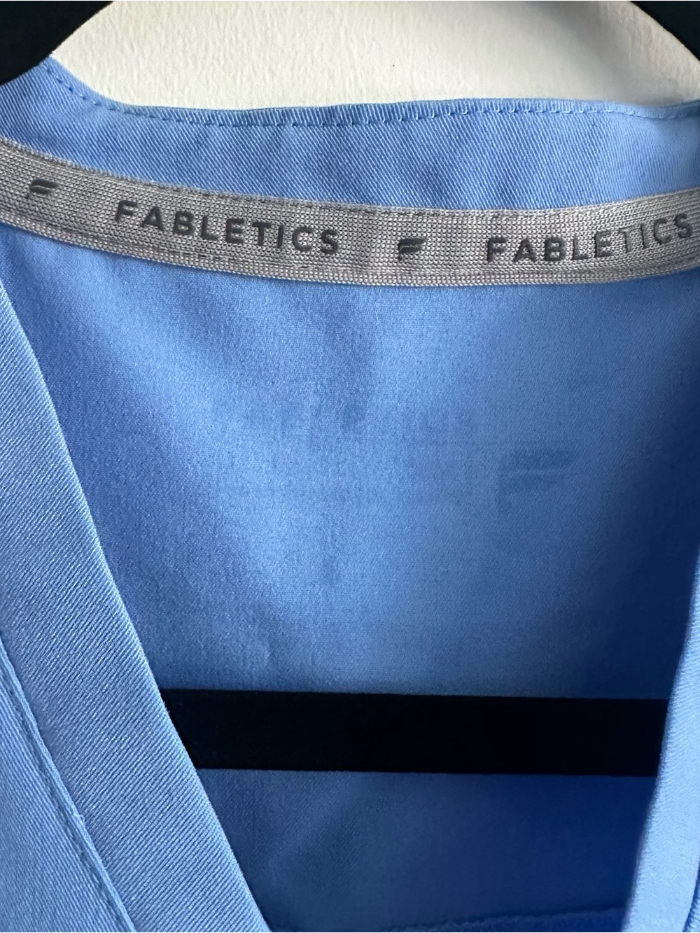 Fabletics Method 2-Pocket Scrub Top - Picture 7 of 9